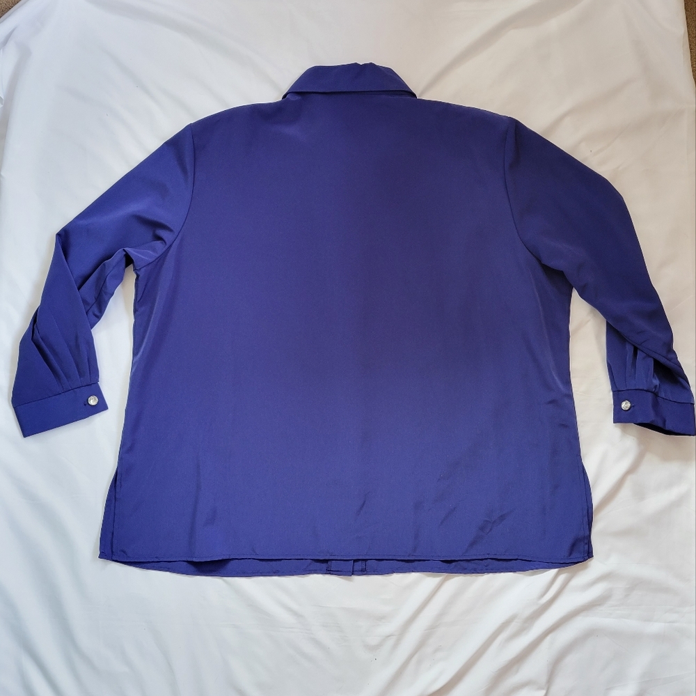 Collared button down shirt - Picture 3 of 7
